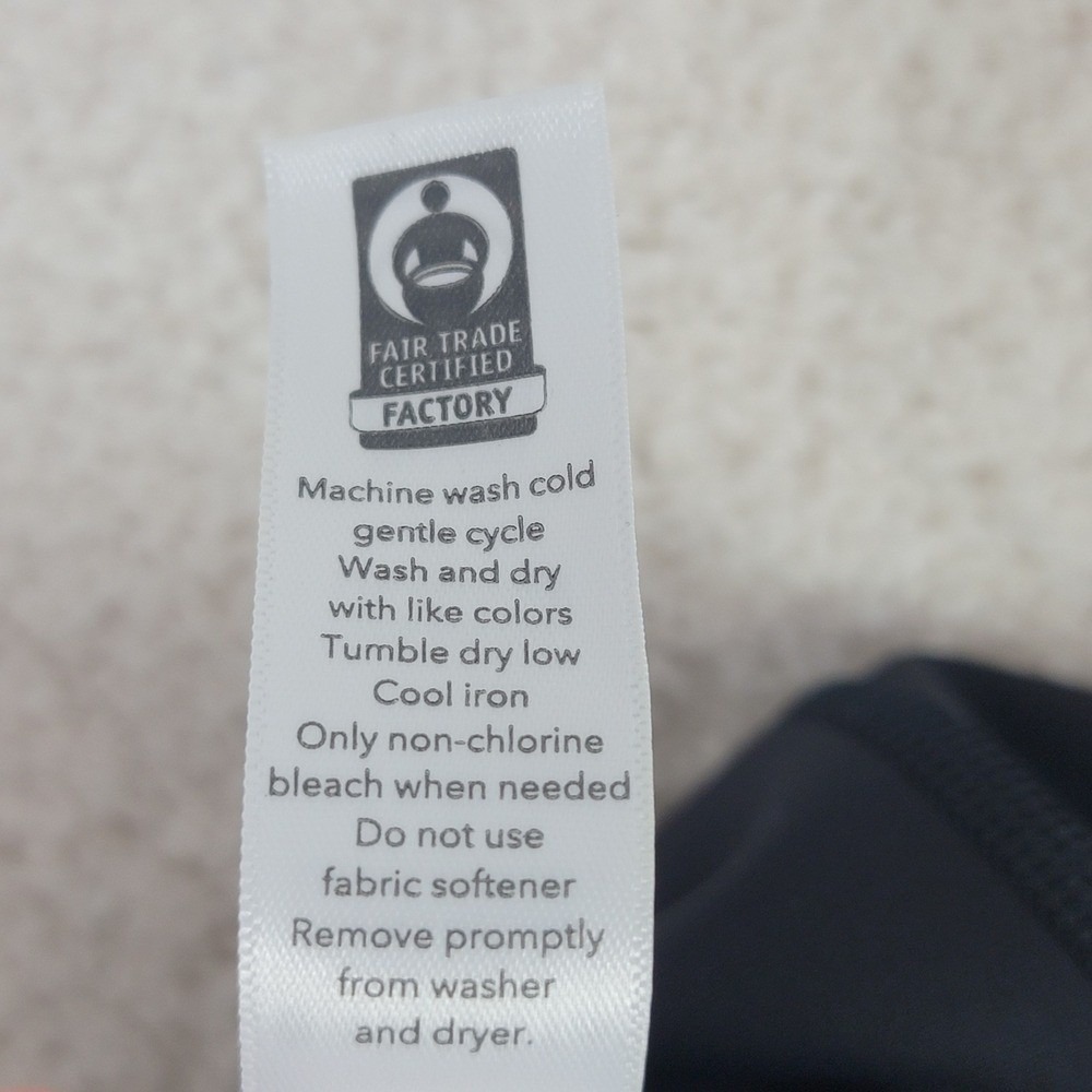Athleta Ultimate 3" Short Womens XL Black High Rise Athletic Running Yoga Shorts - Picture 8 of 9